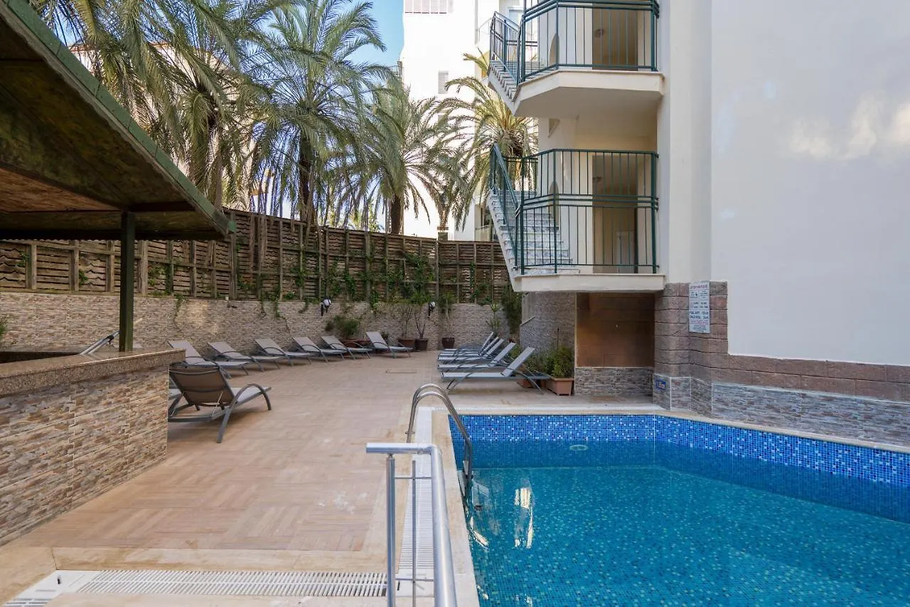 Yuvam Prime Beach Hotel マルマリス
